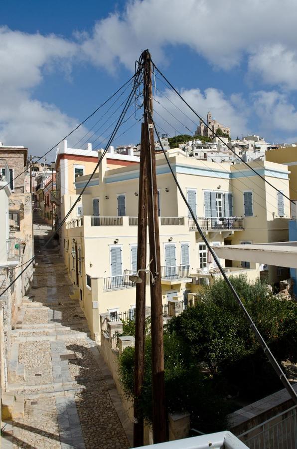 Hotel Omiros إرموبولّي المظهر الخارجي الصورة